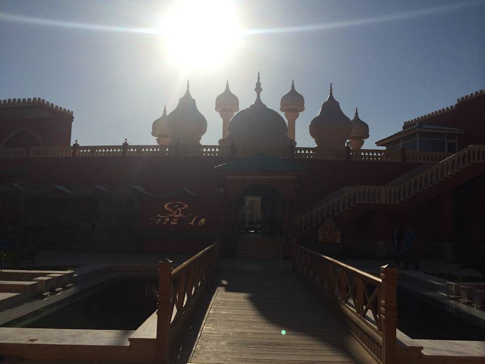 Hotelfront Pickalbatros Alf Leila Wa Leila Resort - Neverland Hurghada