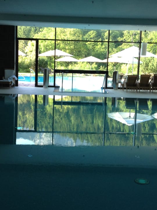 Innenpool Kempinski Hotel Berchtesgaden