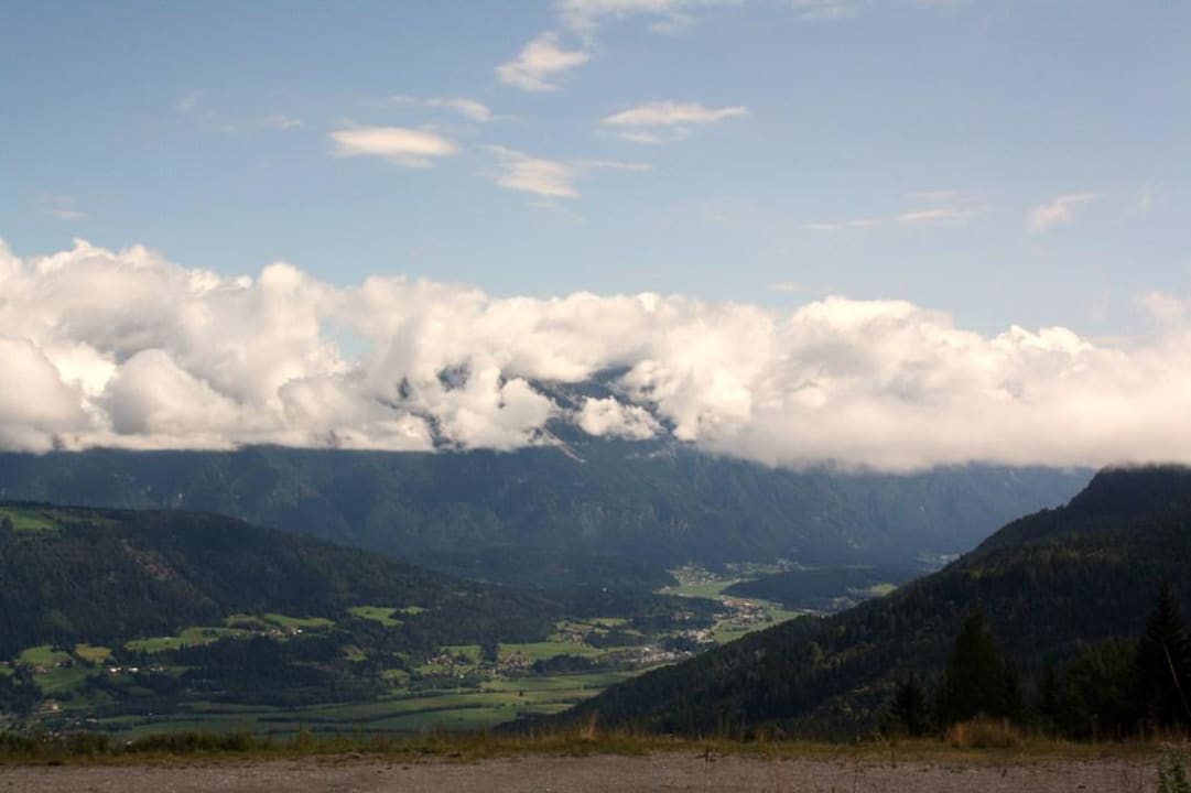 Gailtal / Ausblick von der Schlani Aldiana Club Schlanitzen Alm