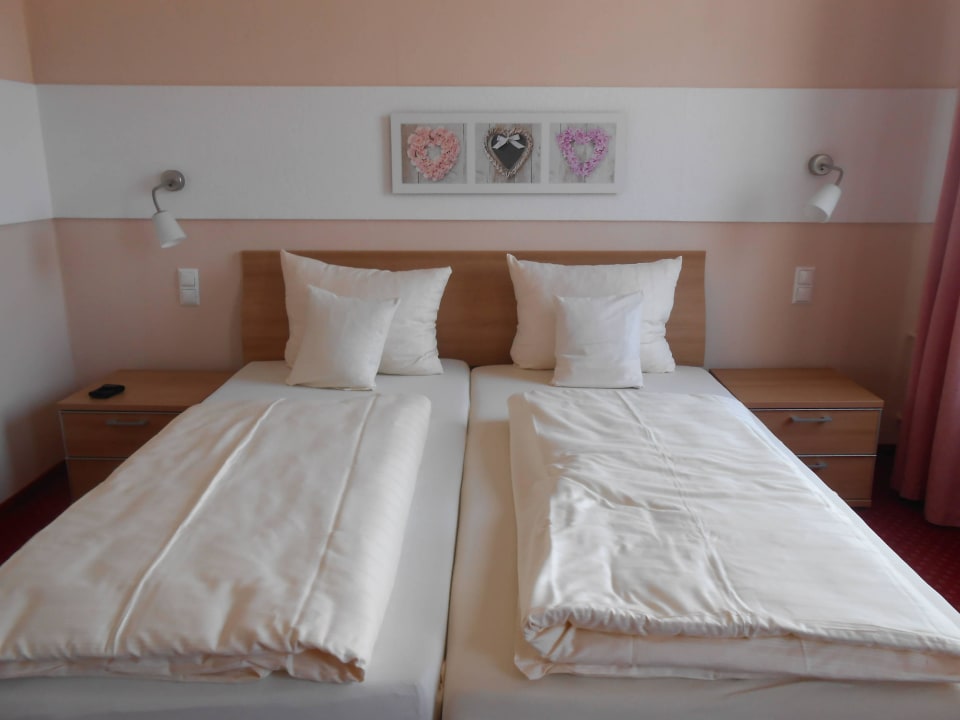Gemütliche Betten Hotel Römischer Kaiser
