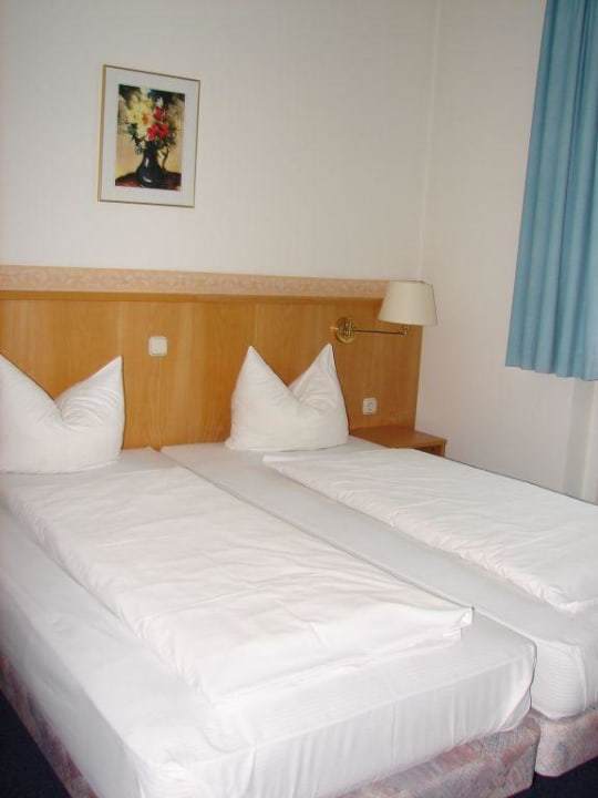 Schlafzimmer B&B HOTEL Passau-Süd