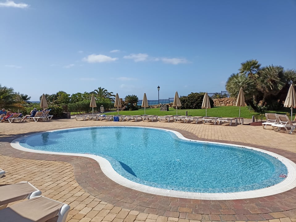 Pool R2 Pajara Beach