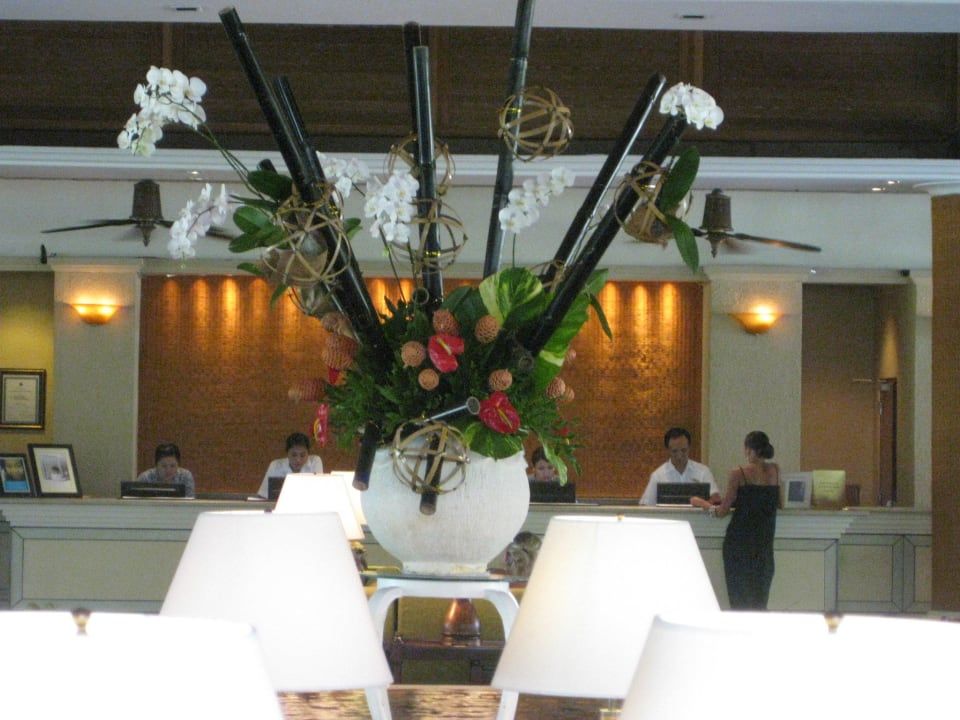 Blumenpracht The Laguna A Luxury Collection Resort & Spa