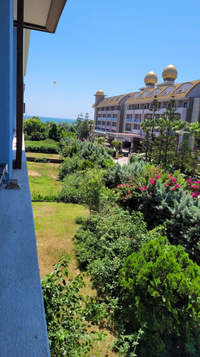 Zimmer Port Side Resort Hotel