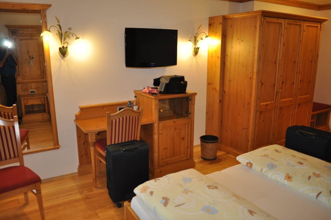 Unser Zimmer sehr geräumig Hotel Humlerhof