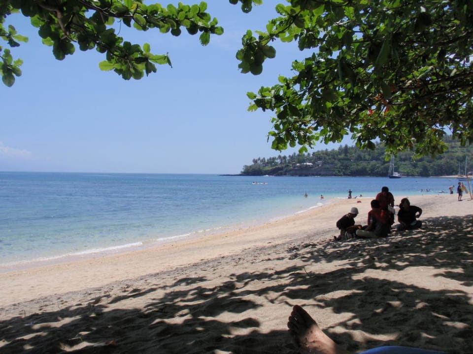 Hotelstrand morgens Kila Senggigi Beach Lombok