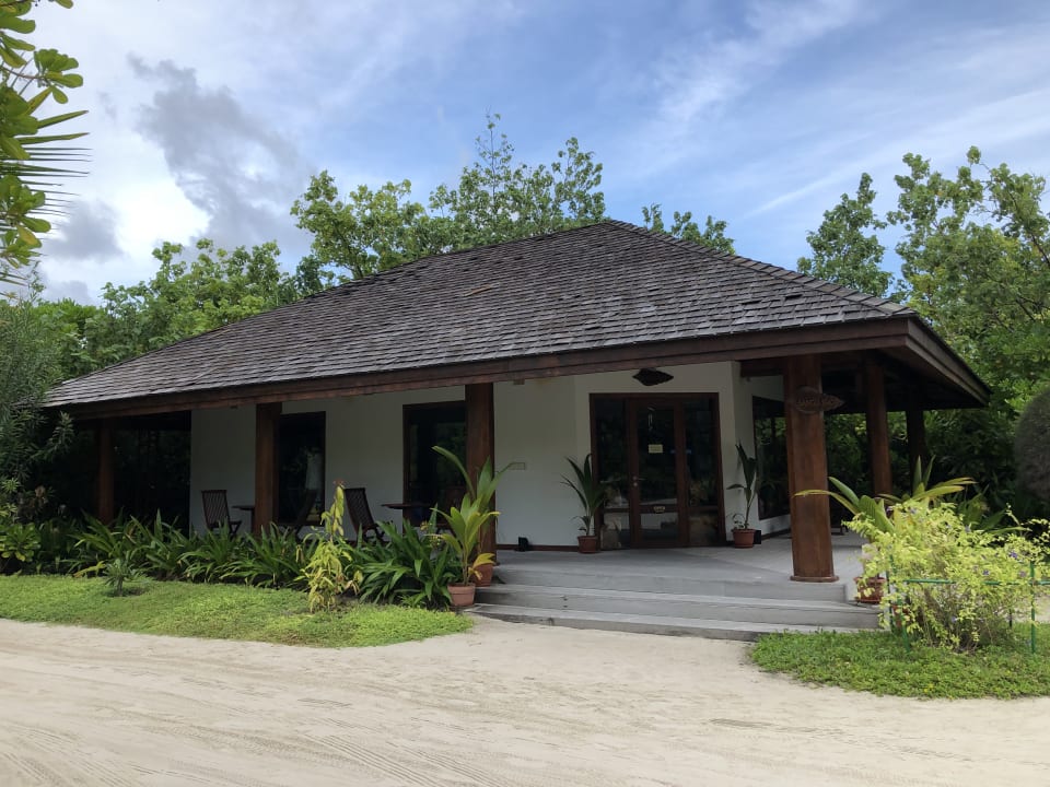 Lobby Kuredu Island Resort & Spa