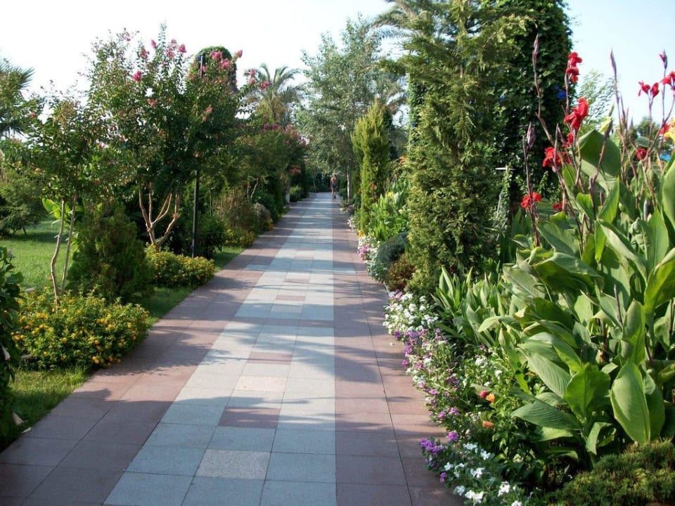 Teil der Gartenanlage Belek Beach Resort Hotel