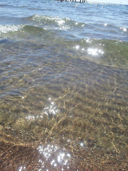 Sehr sauber Semoris Hotel