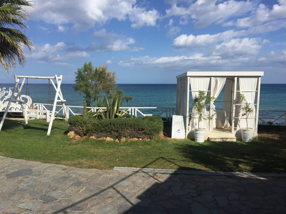 Gartenanlage Ikaros Beach Luxury Resort & Spa - Adults Only