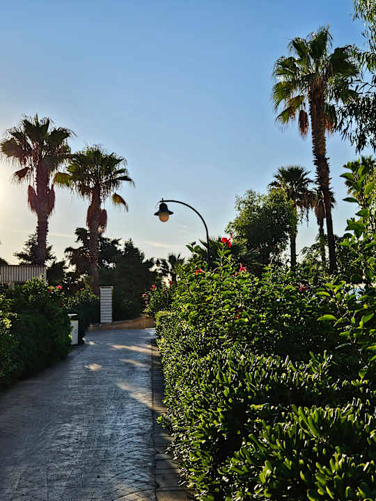 Gartenanlage Esperos Mare Resort & Spa