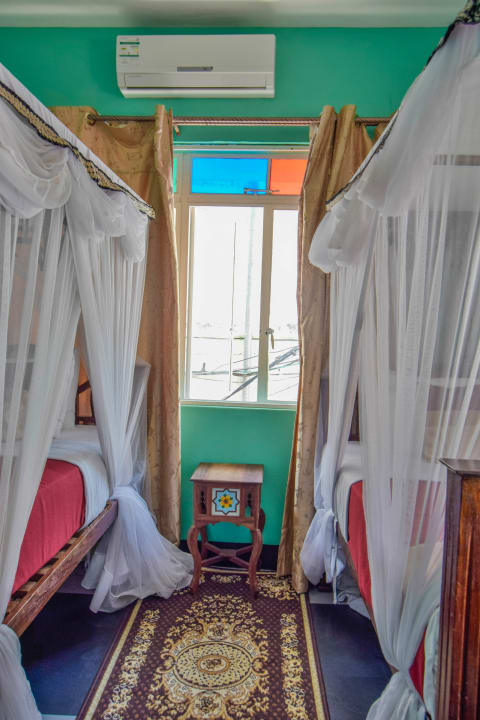 Zimmer Tembo House Hotel And Apartments