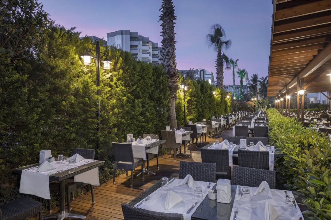 Gastro Wyndham Garden Lara