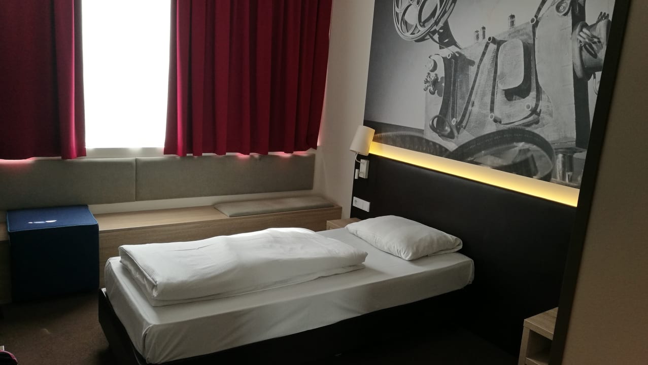 Zimmer Vienna House Easy München