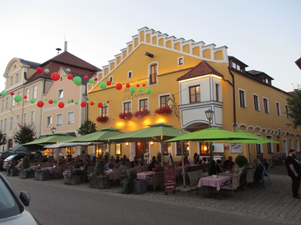 Außenansicht Hotel Zur Krone