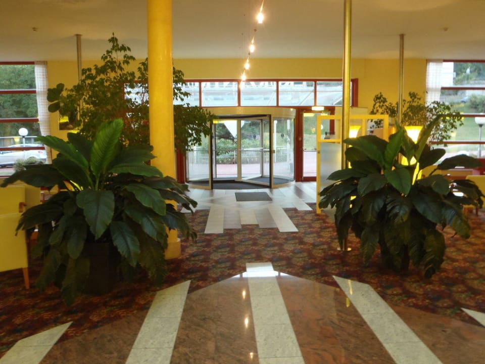 Eingangsbereich Vivea Hotel Bad Vöslau