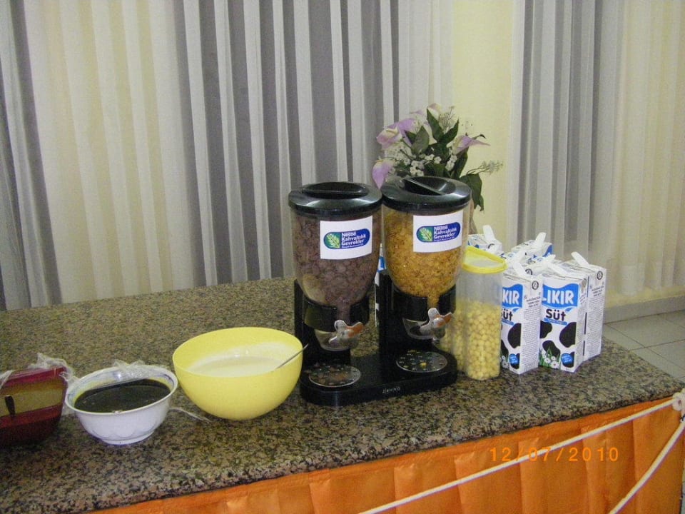 Frühstück Hotel Mari