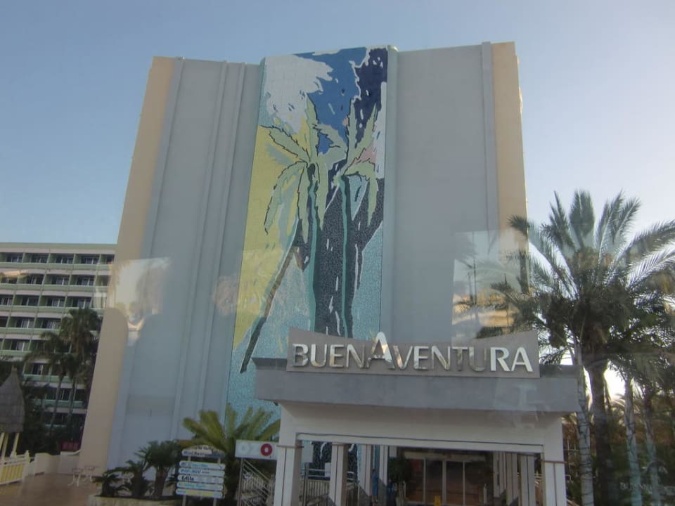 Hoteleingang Abora Buenaventura by Lopesan Hotels