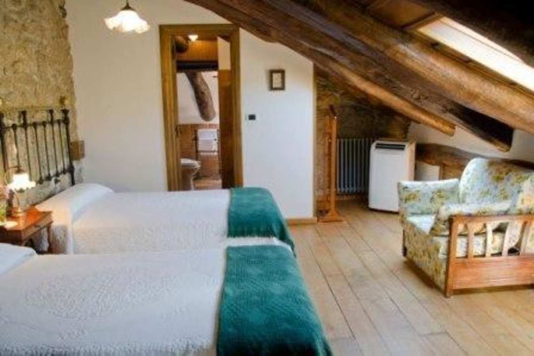 Habitación doble de Casa Grande da Fervenza Rusticae Hotel Fervenza