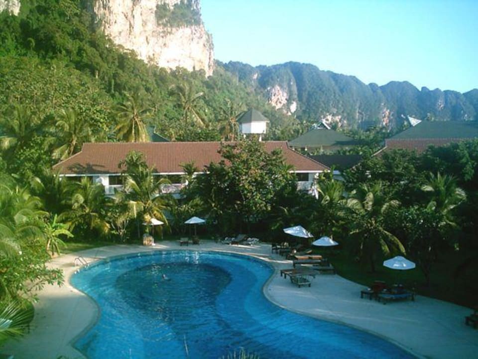 Blick vom Balkon Aonang Villa Resort