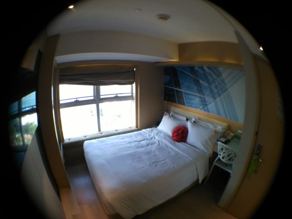 Superior Room mit Hafenblick Butterfly on Waterfront Boutique Hotel