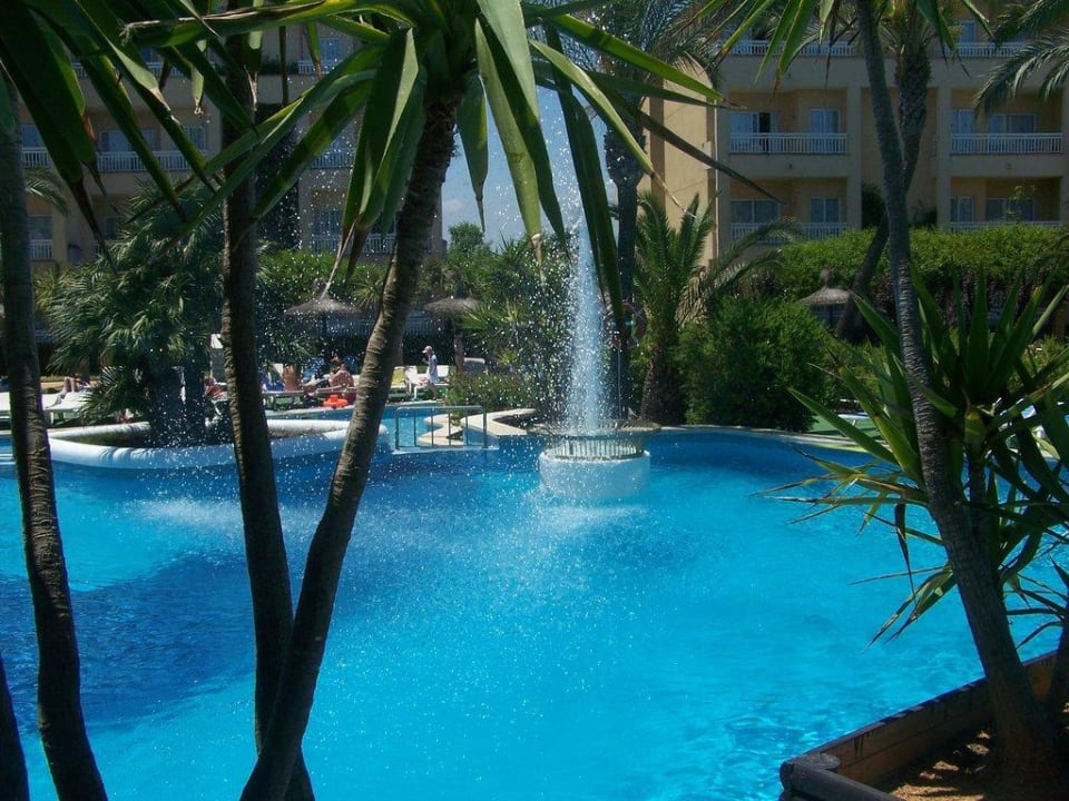 Pool Prinsotel La Dorada