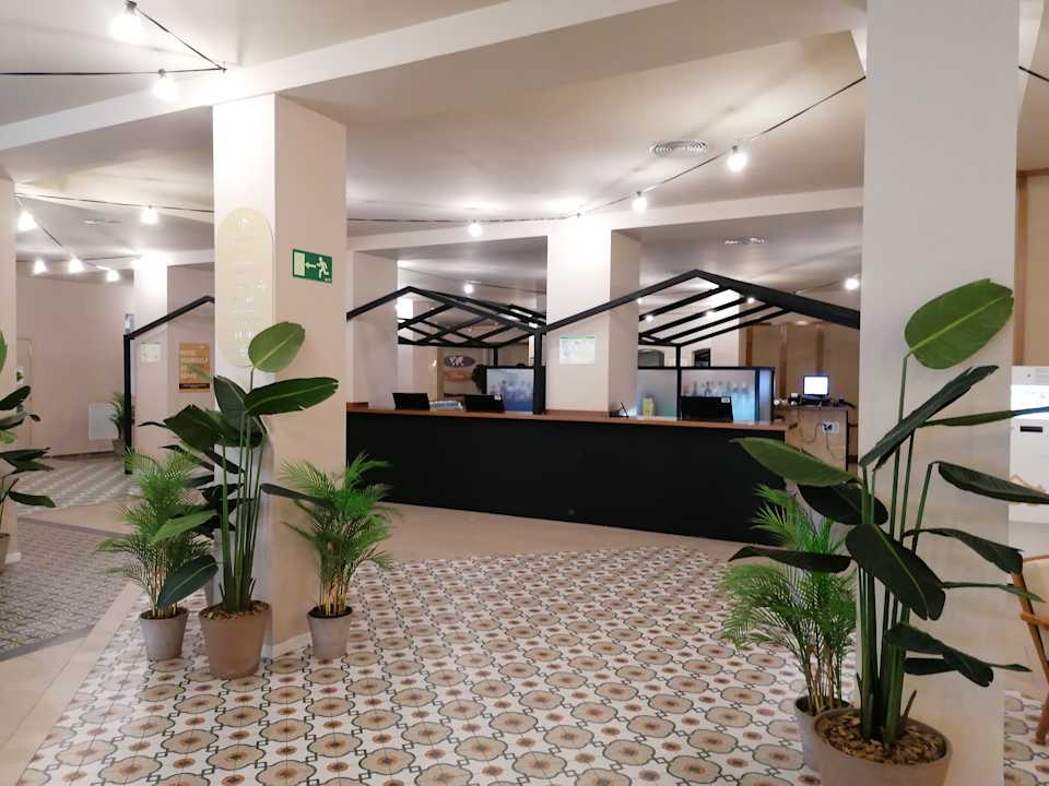 Lobby tent Torremolinos