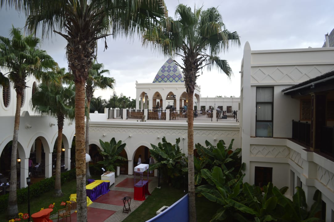 Außenansicht Hotel Riu Karamboa