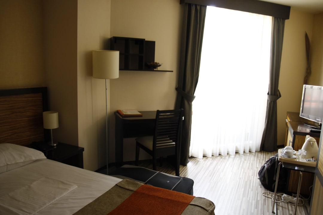 Doppel-Zimmer Balkontür Hotel Tempo