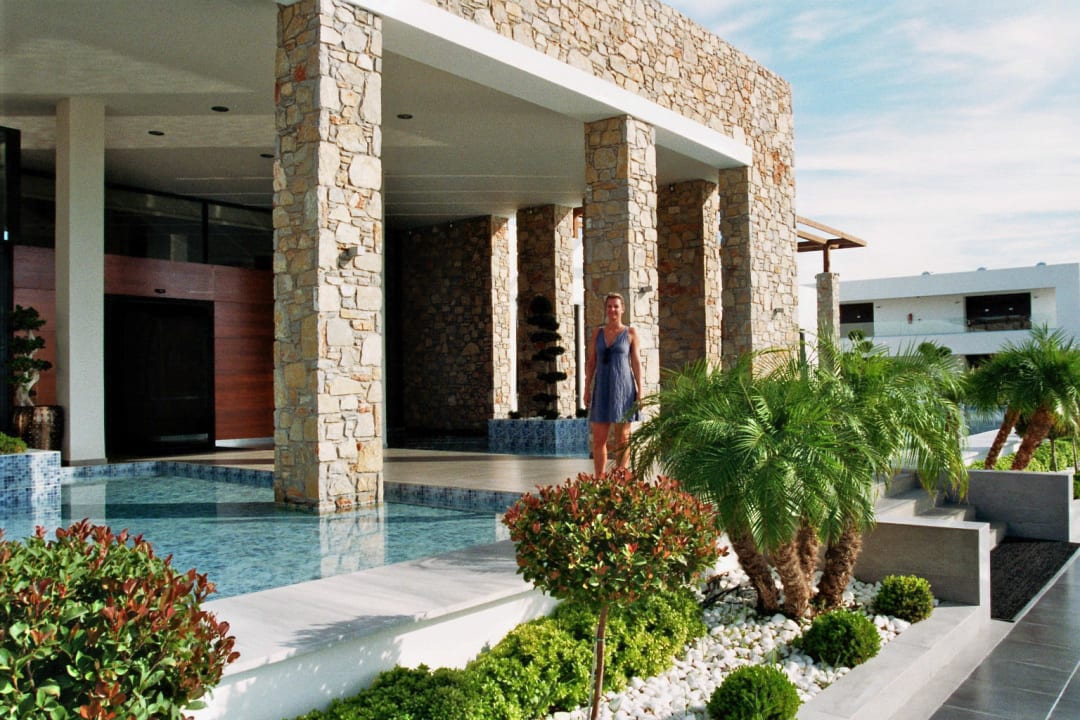 Außenansicht des Haupteingangs TUI BLUE Palazzo del Mare