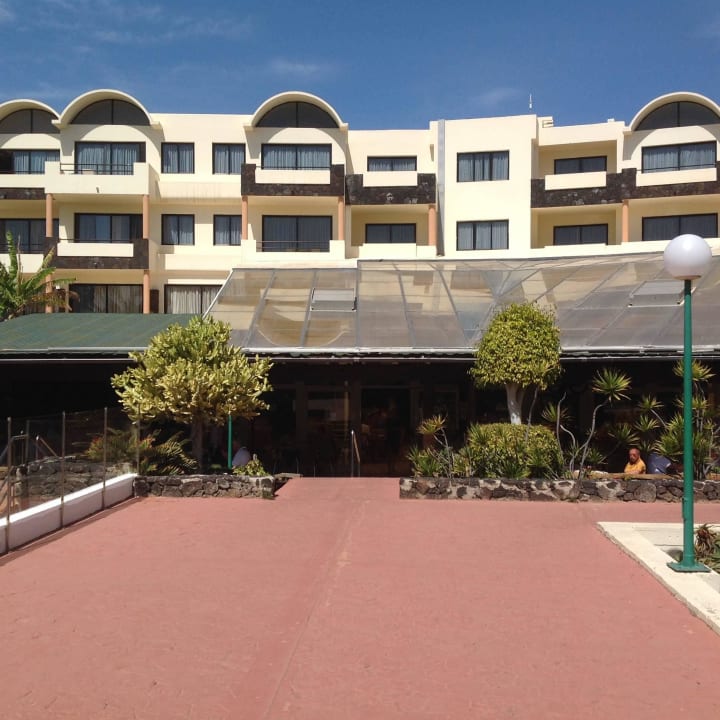 Blick auf Restaurant Gartenseite SBH Hotel Royal Monica