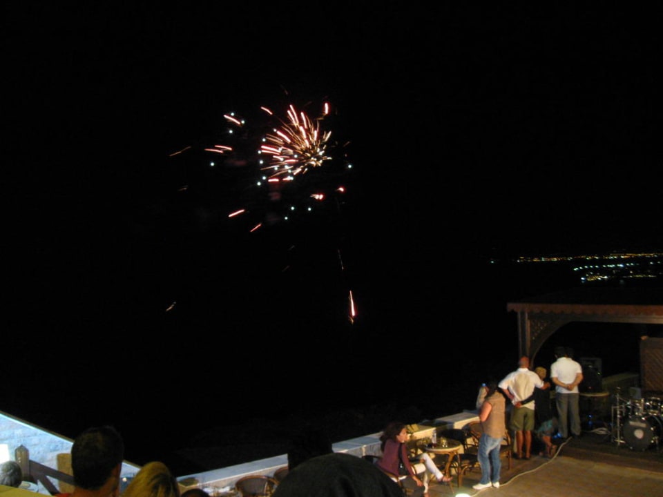 Feuerwerk Hotel Kalithea Horizon Royal