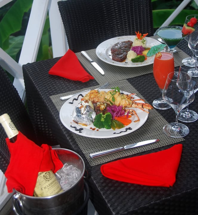 International and local cuisine at Cafe Havana Hotel Bacolet Beach Club