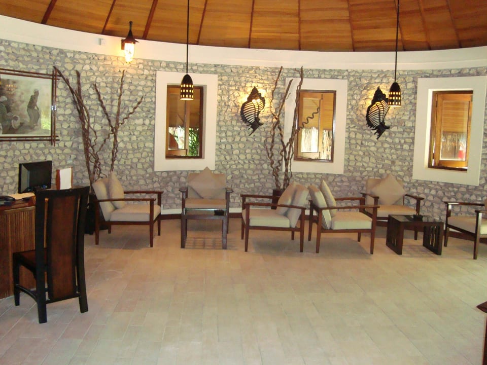 Rezeption Kuredu Island Resort & Spa