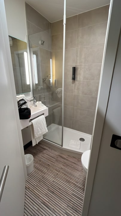 Zimmer B&B HOTEL Cluses Sud