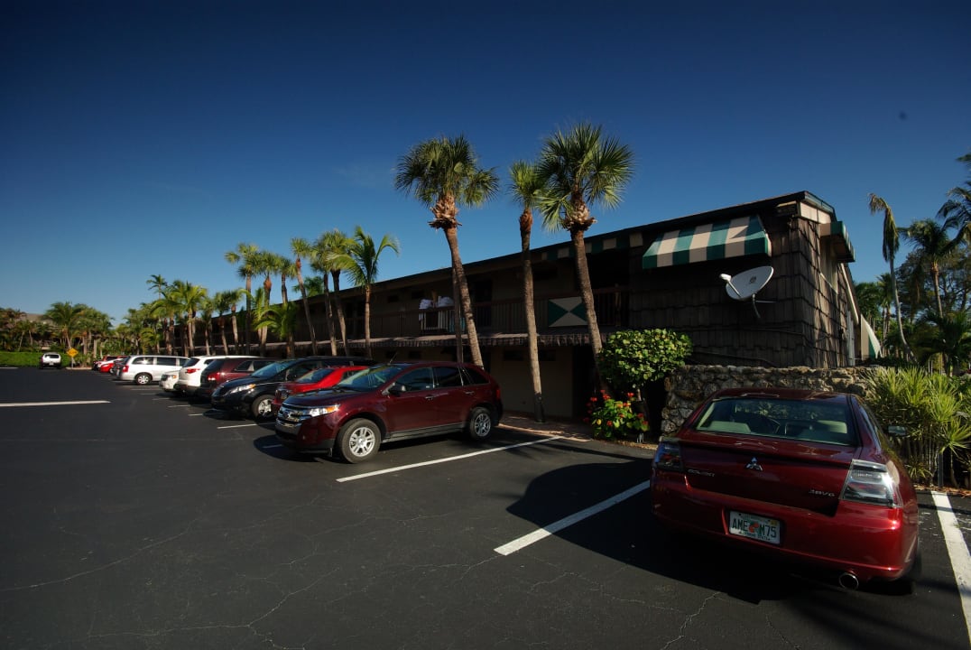 Parkplatz Best Western Hotel Naples Inn & Suites