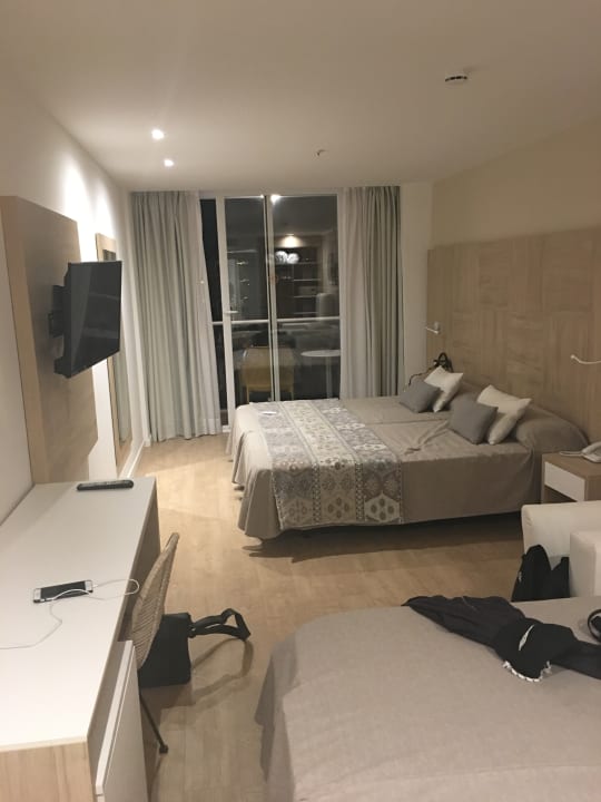 Zimmer HSM Son Veri - Adults Only