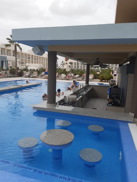 Pool Hotel Riu Palace Santa Maria