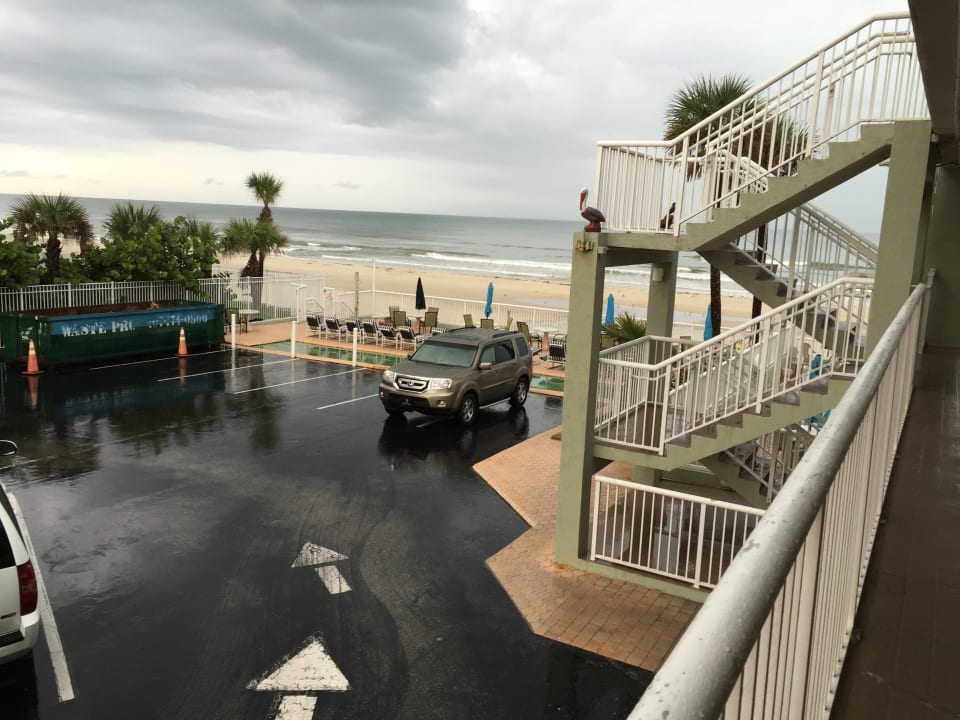 Außenansicht Hotel Atlantic Ocean Palm Inn