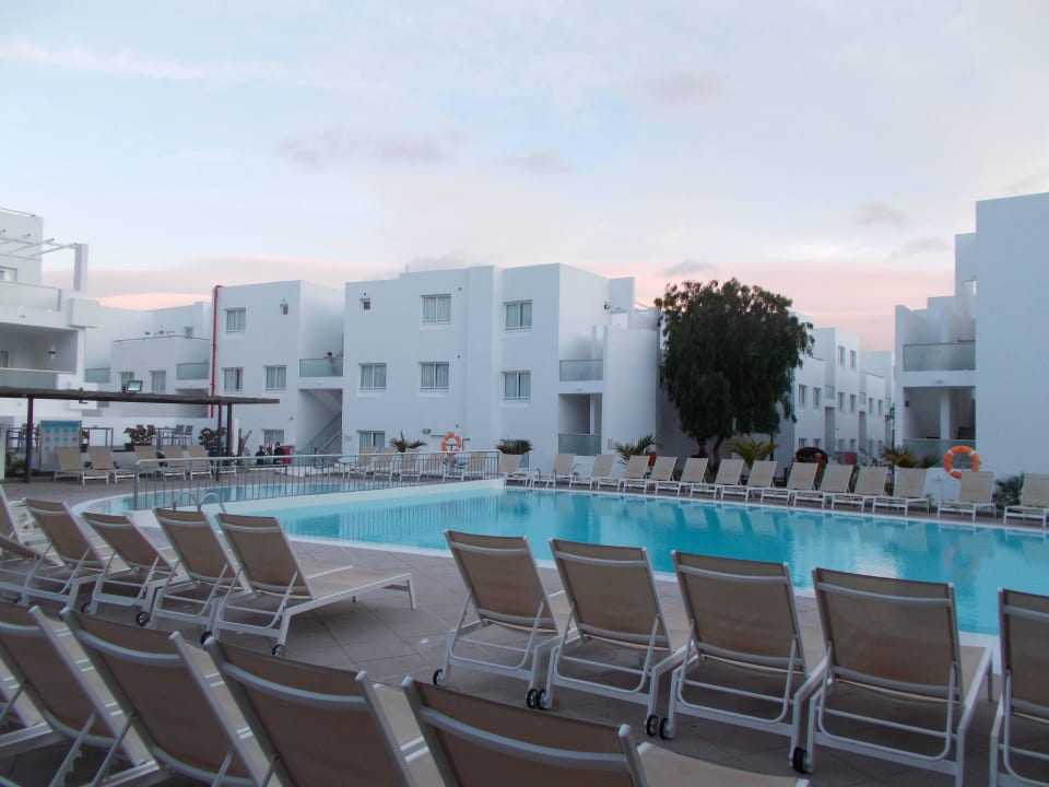 Beheizter Familienpool Sentido Aequora Lanzarote Suite
