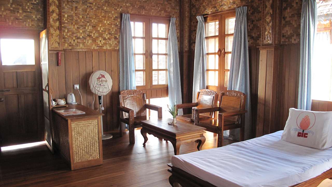 Innenraum Hotel Golden Island Cottages 1 & 2