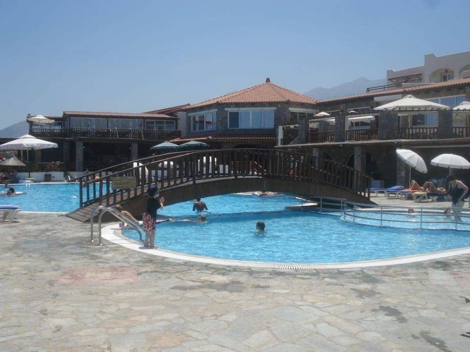 Pool Alexander Beach Hotel & Village Resort