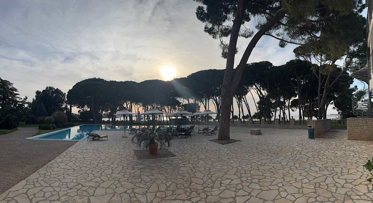 Pool Falkensteiner Hotel Adriana