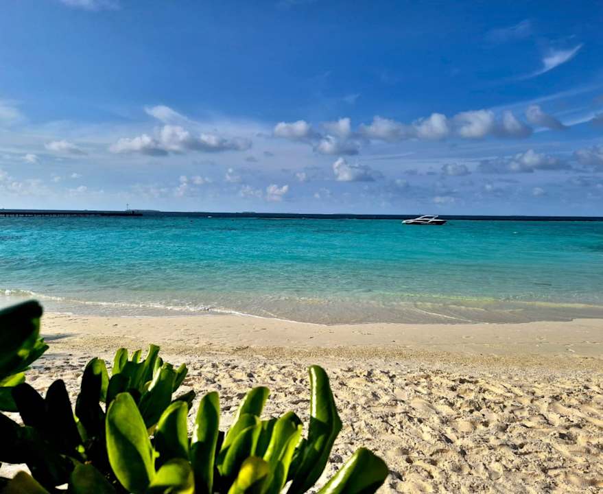 Strand Adaaran Select Meedhupparu Island Resort - Premium All Inclusive