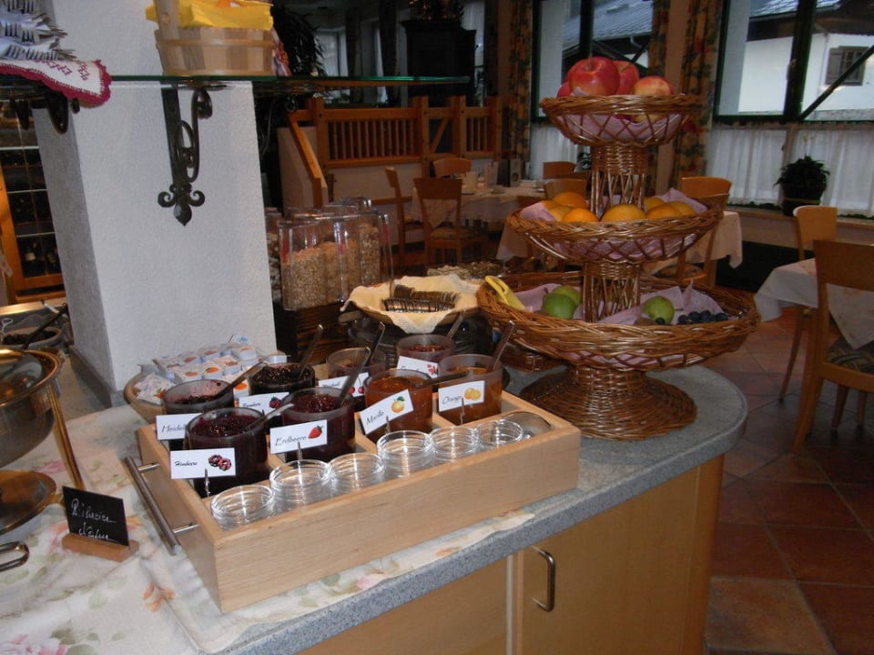 Frühstücksbuffet Das Falkenstein