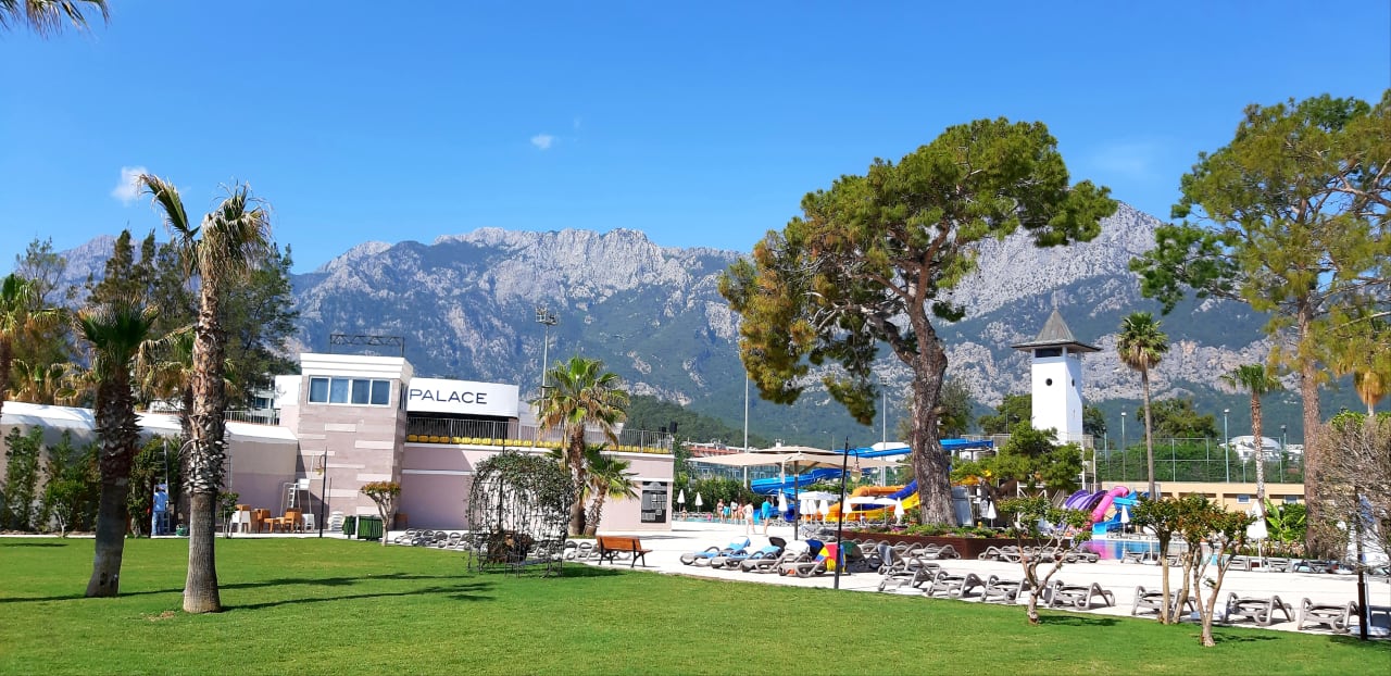 Gartenanlage Kilikya Palace Göynük