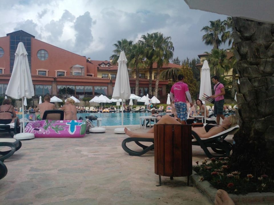 Animation-time am Pool Alba Resort Hotel