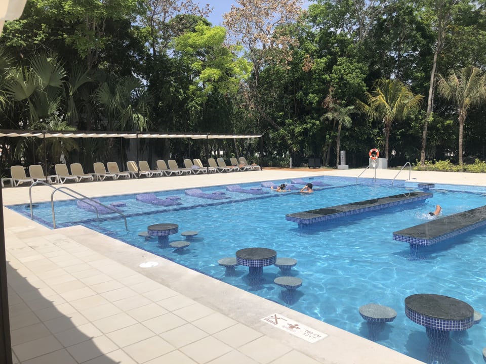 Pool Hotel Riu Tequila