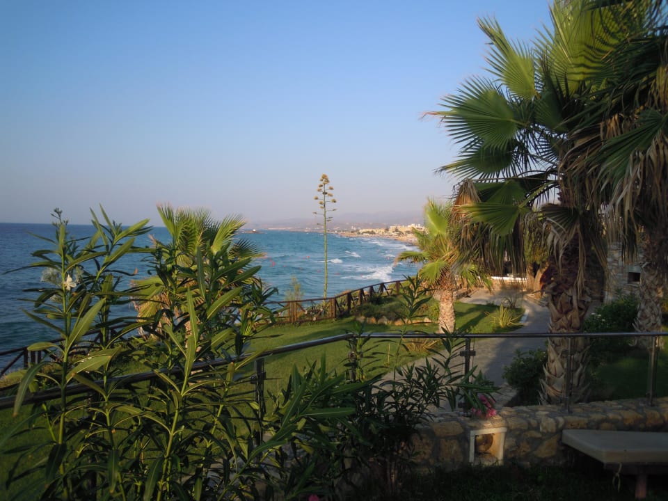 Blick zum Strand Ikaros Beach Luxury Resort & Spa - Adults Only