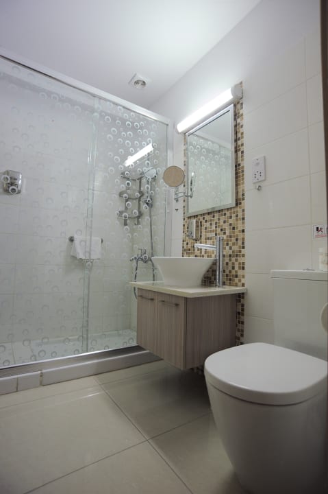 Zimmer Frixos Suites Hotel Apartments